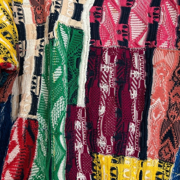 COOGI (Unisex) Red and Pink Crew Neck Sweater Vibrant Artistic Design - Picture 4 of 5